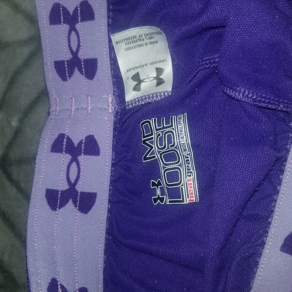 Womans shorts - Picture 2 of 3